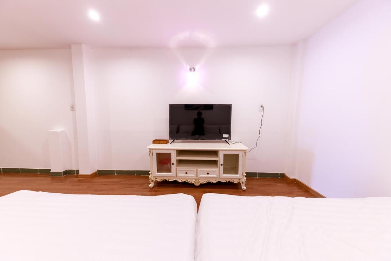 Venus Hotel & Massage - Bui Vien Walking Street Хошимин Екстериор снимка